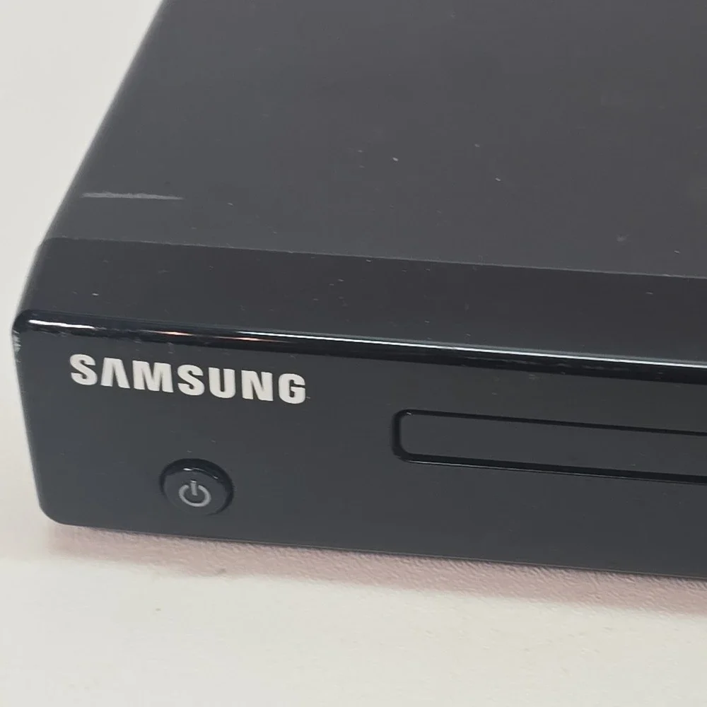 Samsung DVD-1080P9 DVD Player HDMI 1080p No Remote (Tested and Working)